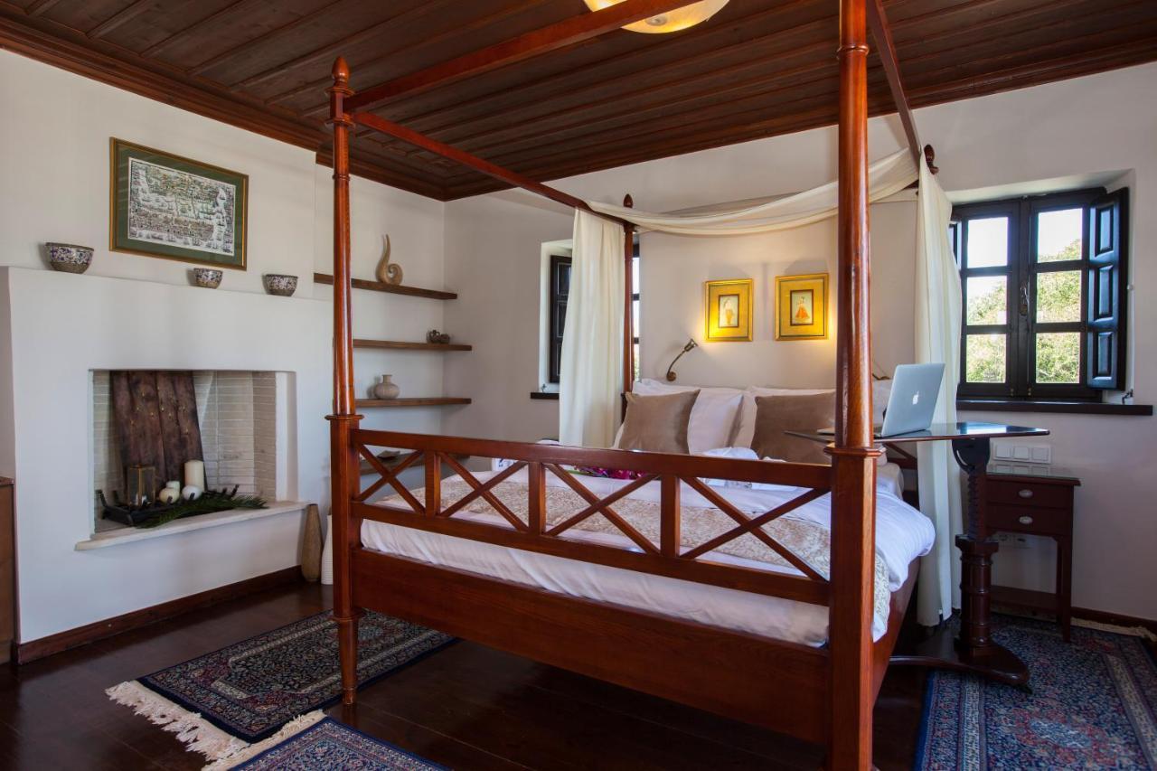 Medieval Dreams Villa Rhodes City ภายนอก รูปภาพ
