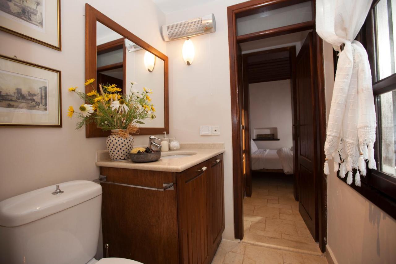 Medieval Dreams Villa Rhodes City ภายนอก รูปภาพ