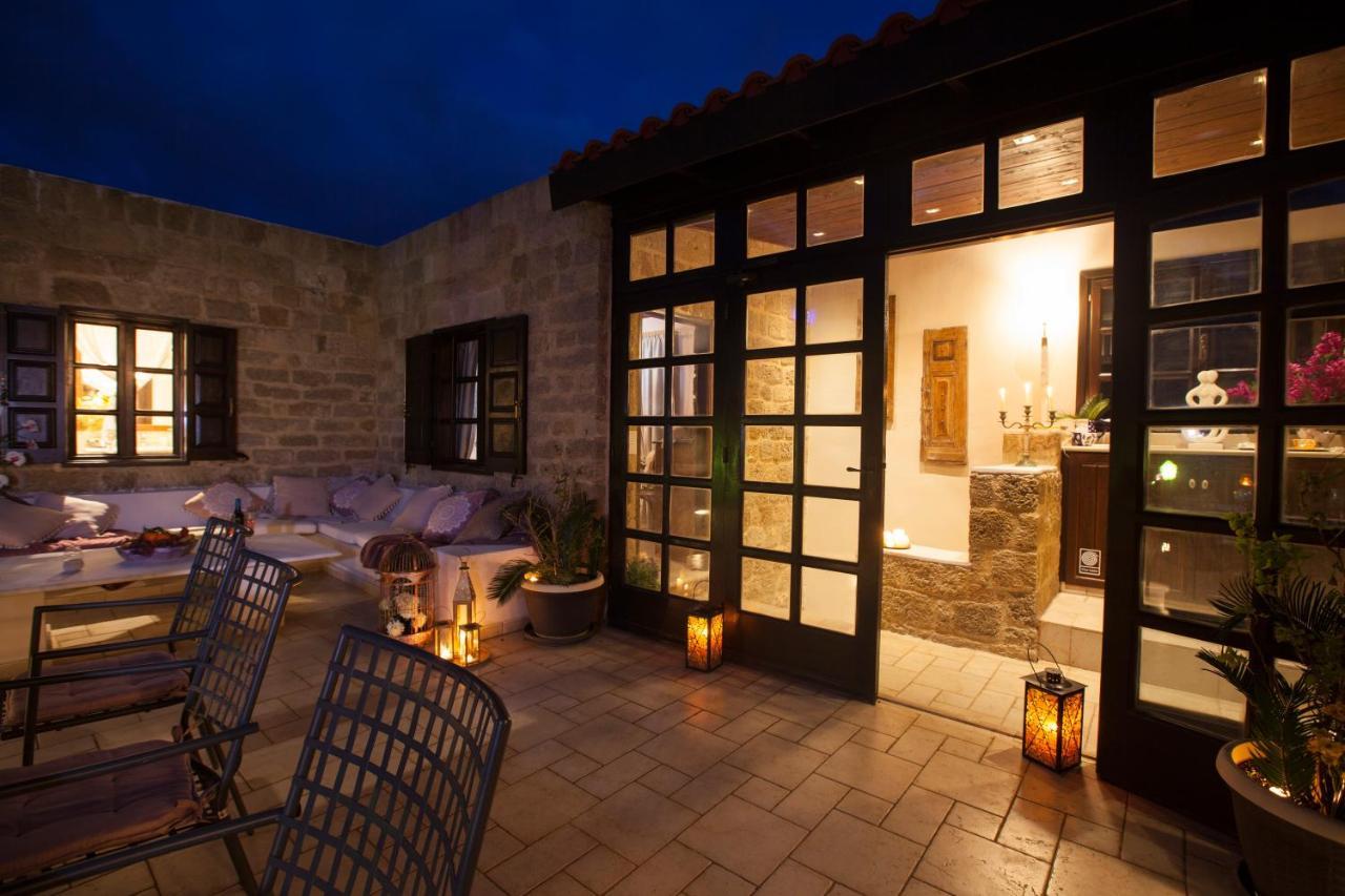 Medieval Dreams Villa Rhodes City ภายนอก รูปภาพ