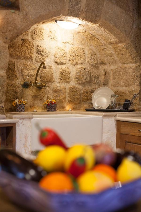 Medieval Dreams Villa Rhodes City ภายนอก รูปภาพ