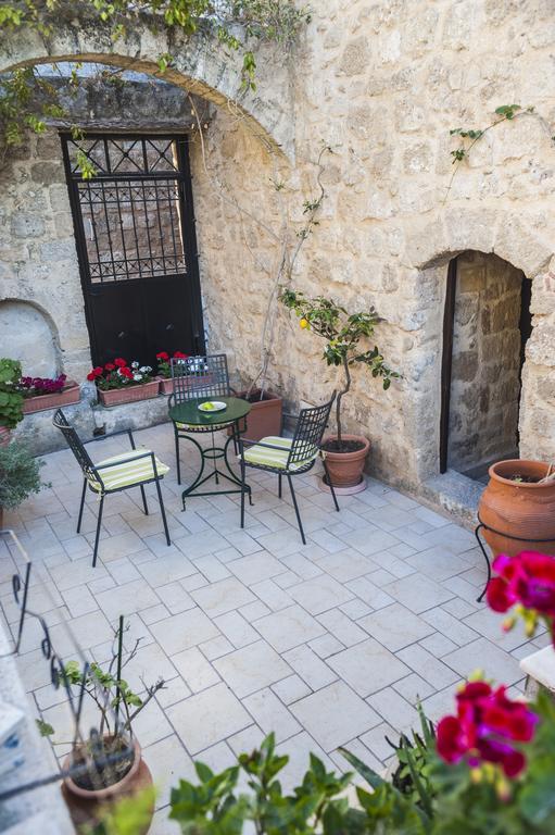 Medieval Dreams Villa Rhodes City ภายนอก รูปภาพ